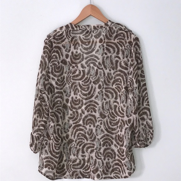 Shear Blouse - Picture 2 of 3